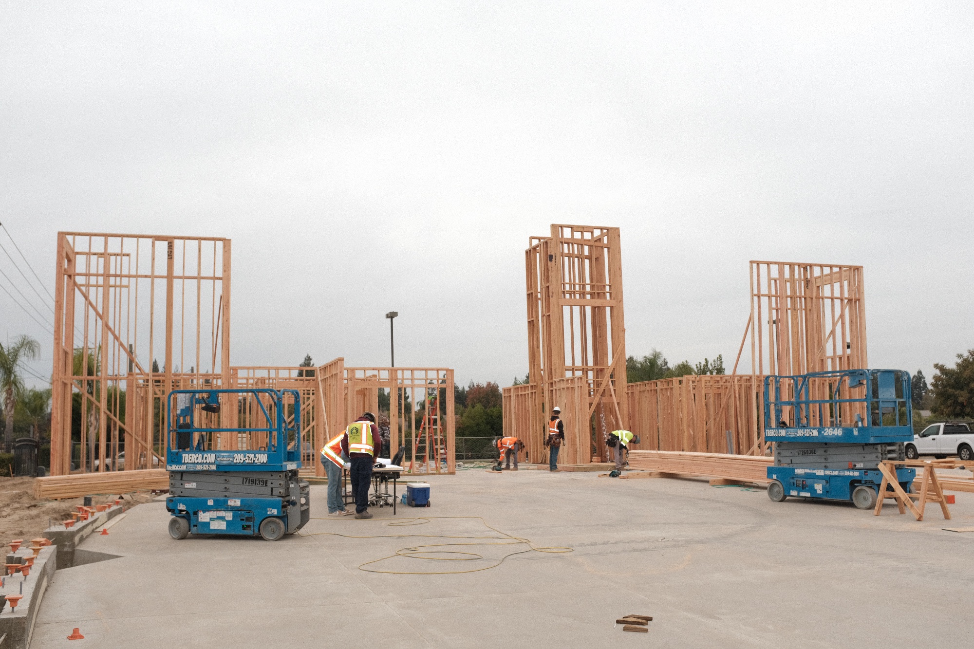 Framing Rises at the West End