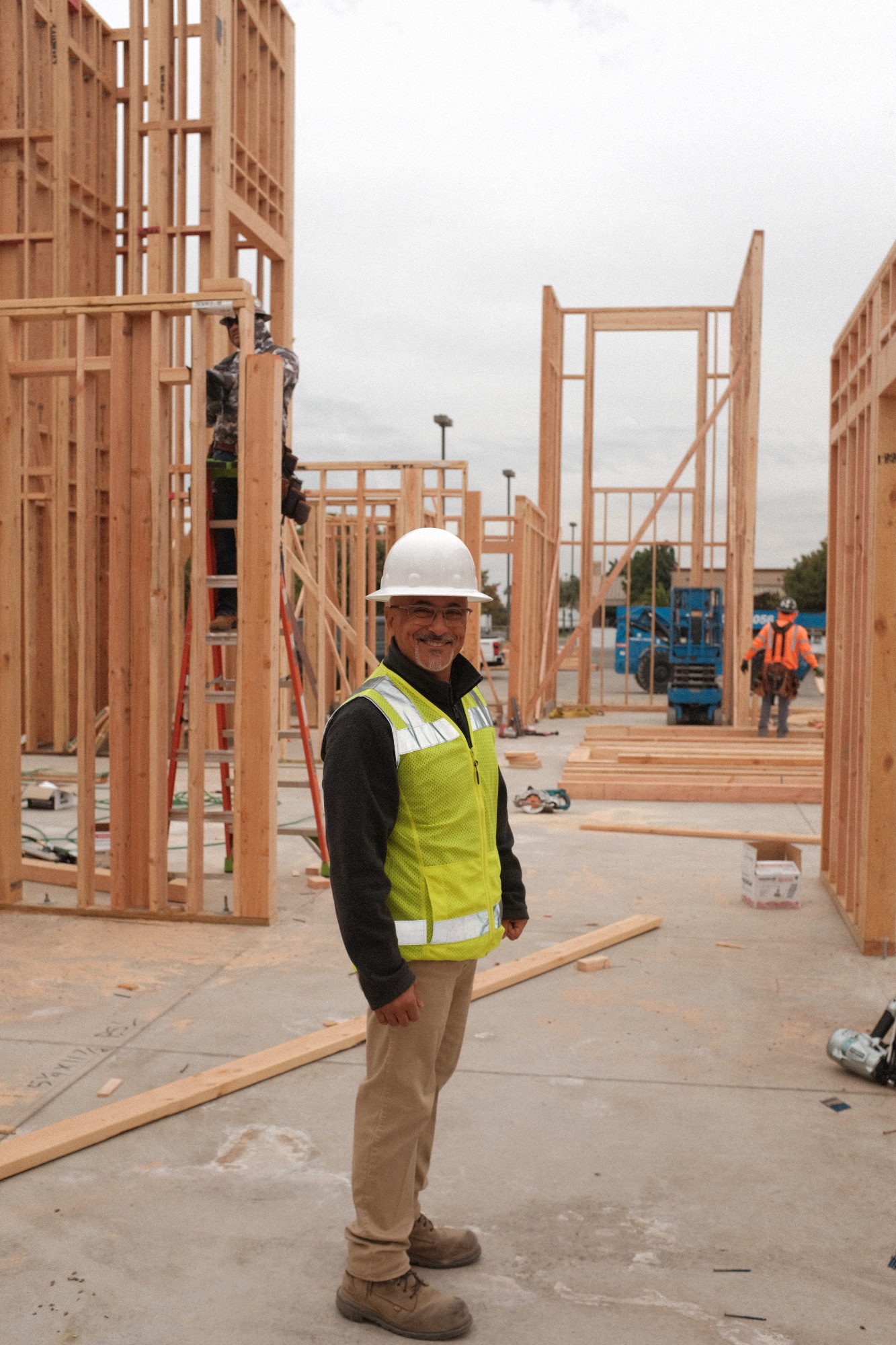 Framing Rises at the West End